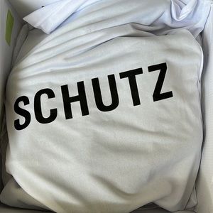Schutz Mikki